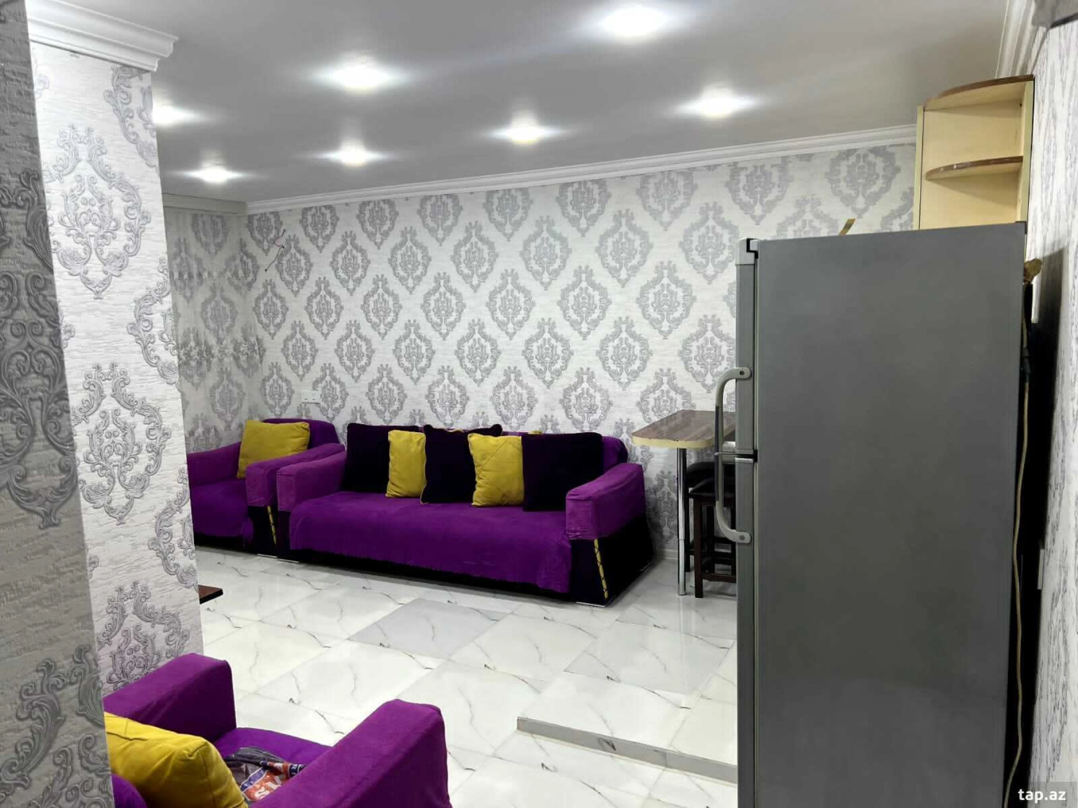 Kirayə verilir 2 otaqlı mənzil 40 m²