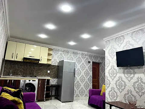 Kirayə verilir 2 otaqlı mənzil 40 m²
