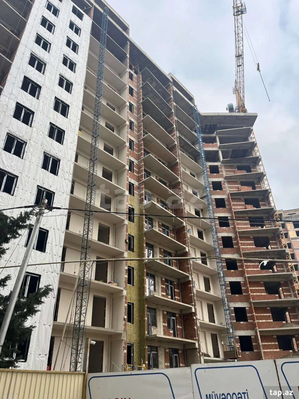 Satılır 2 otaqlı yeni tikili 108 m²