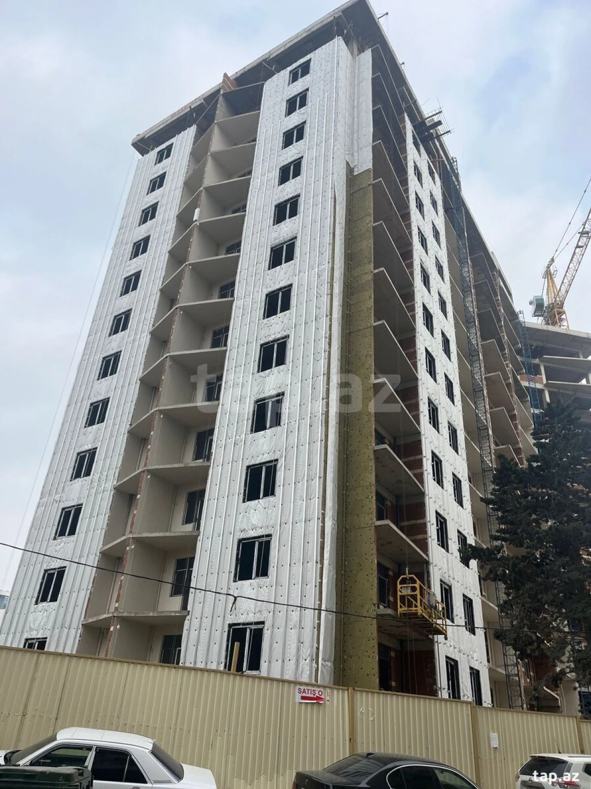 Satılır 2 otaqlı yeni tikili 108 m²