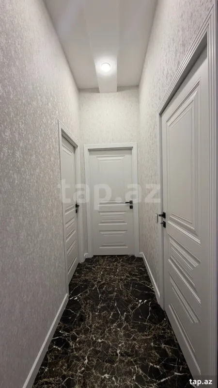 Satılır 2 otaqlı yeni tikili 66 m²