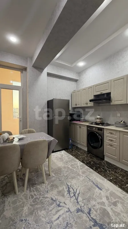 Satılır 2 otaqlı yeni tikili 66 m²