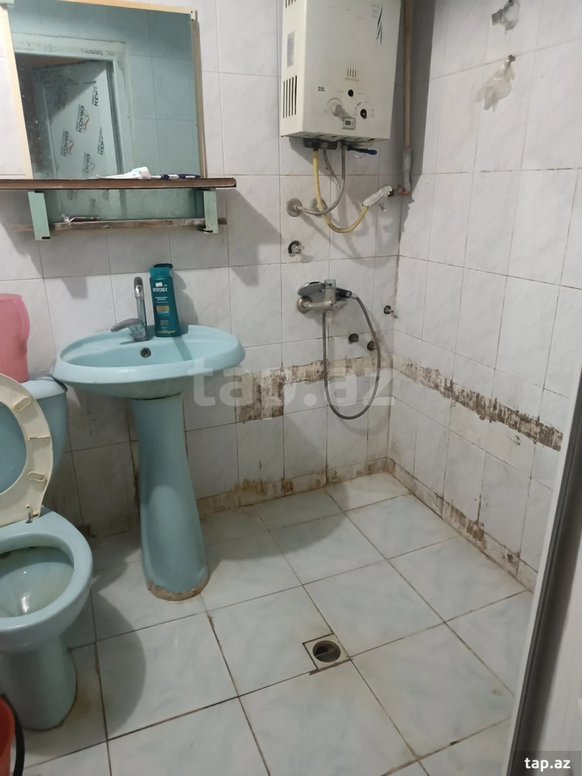 Kirayə verilir 2 otaqlı mənzil 70 m²