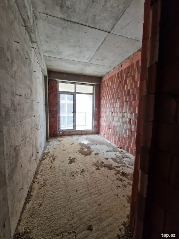 Satılır 2 otaqlı yeni tikili 57 m²