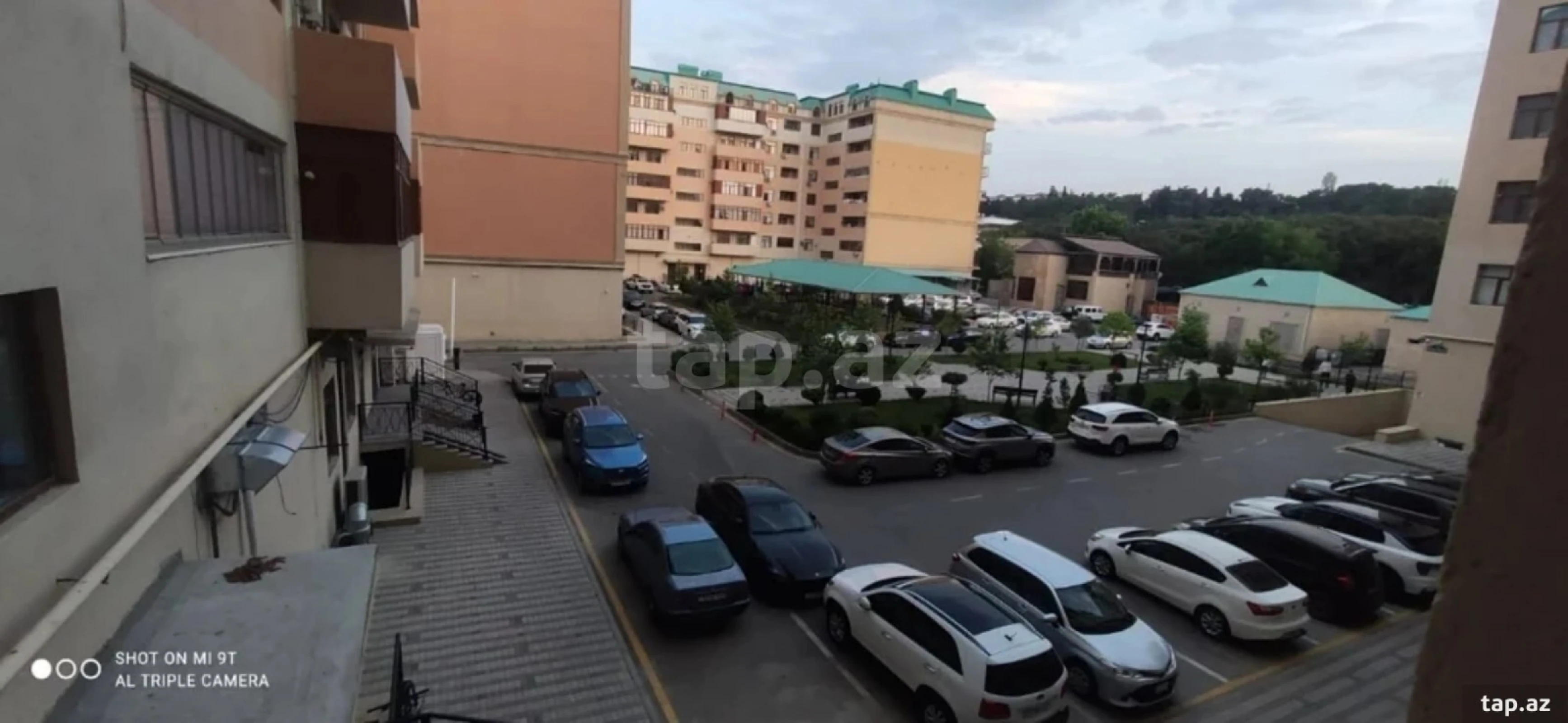 Kirayə verilir 3 otaqlı yeni tikili 99 m²