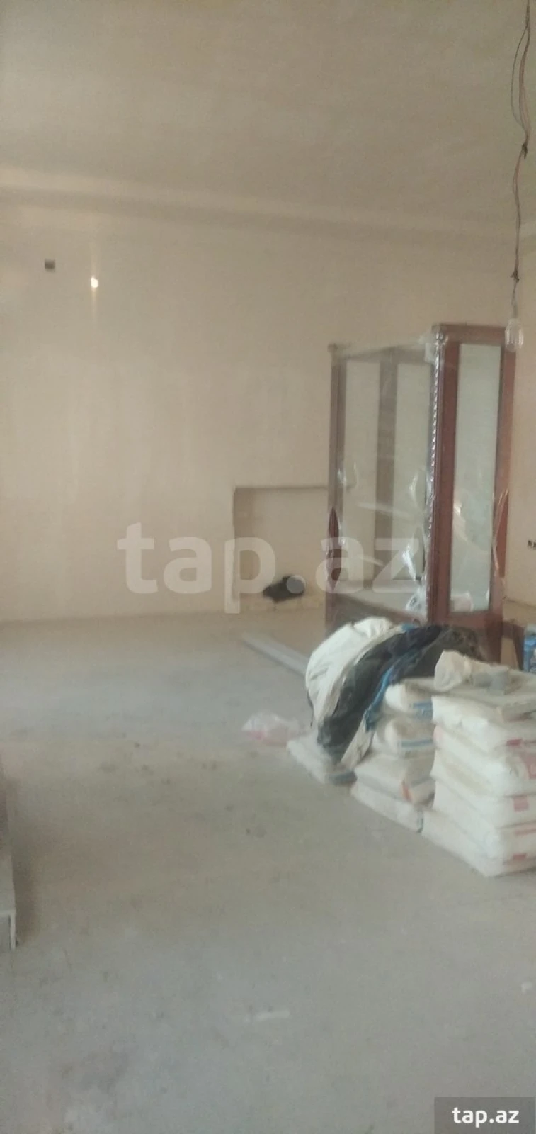 Satılır 7 otaqlı həyət evi