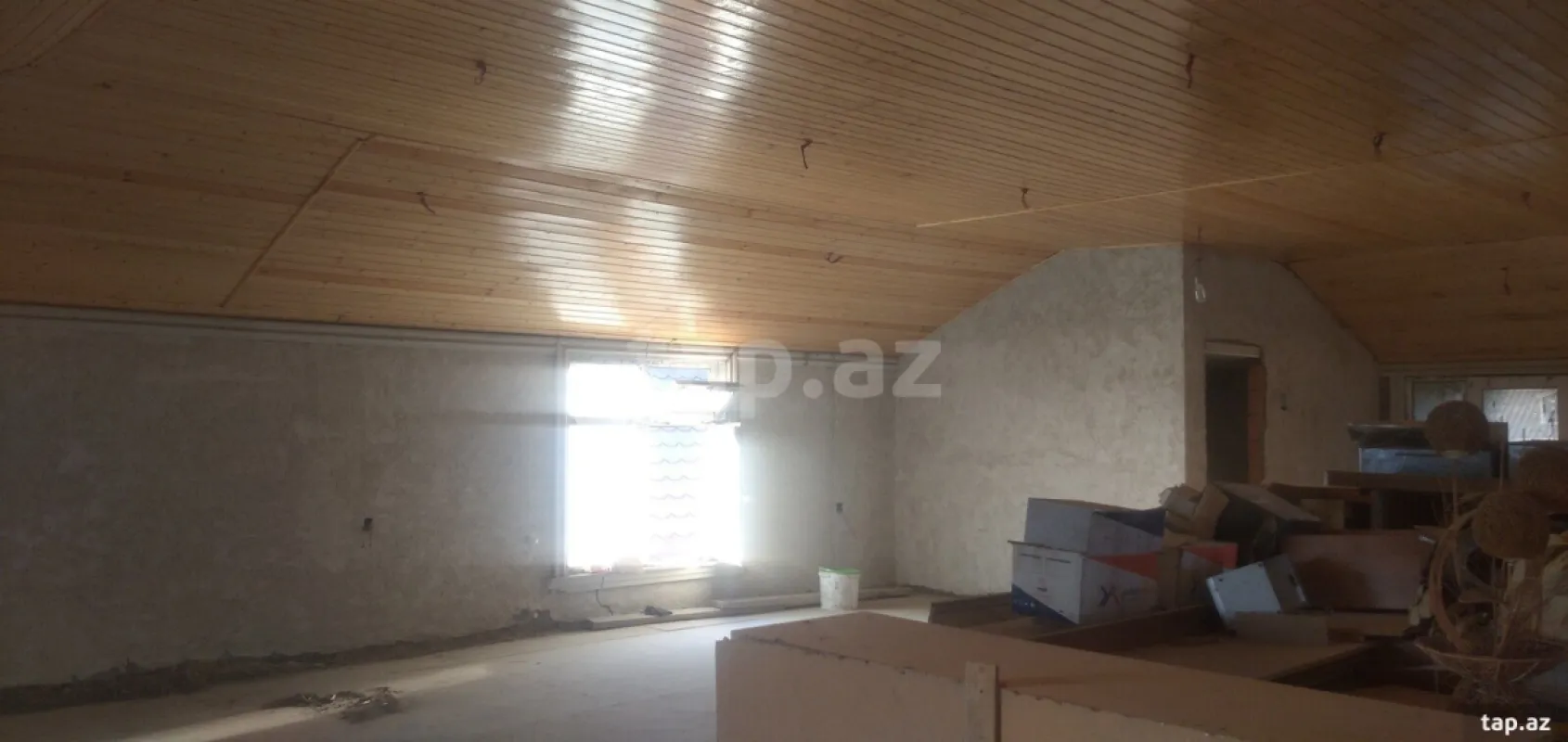 Satılır 7 otaqlı həyət evi