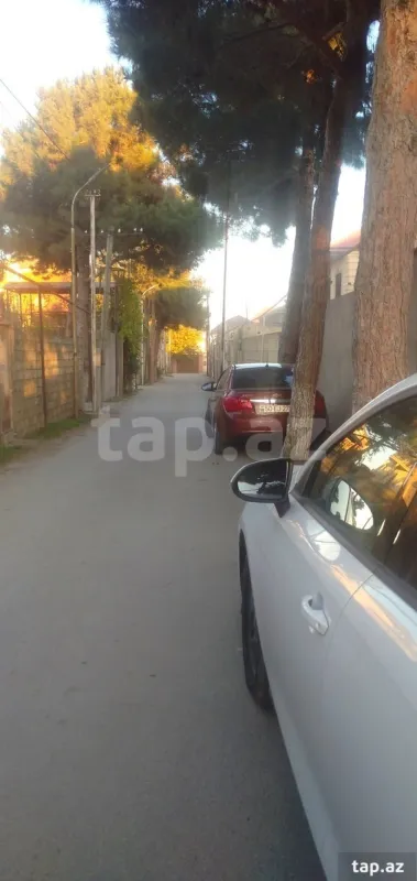 Satılır 7 otaqlı həyət evi