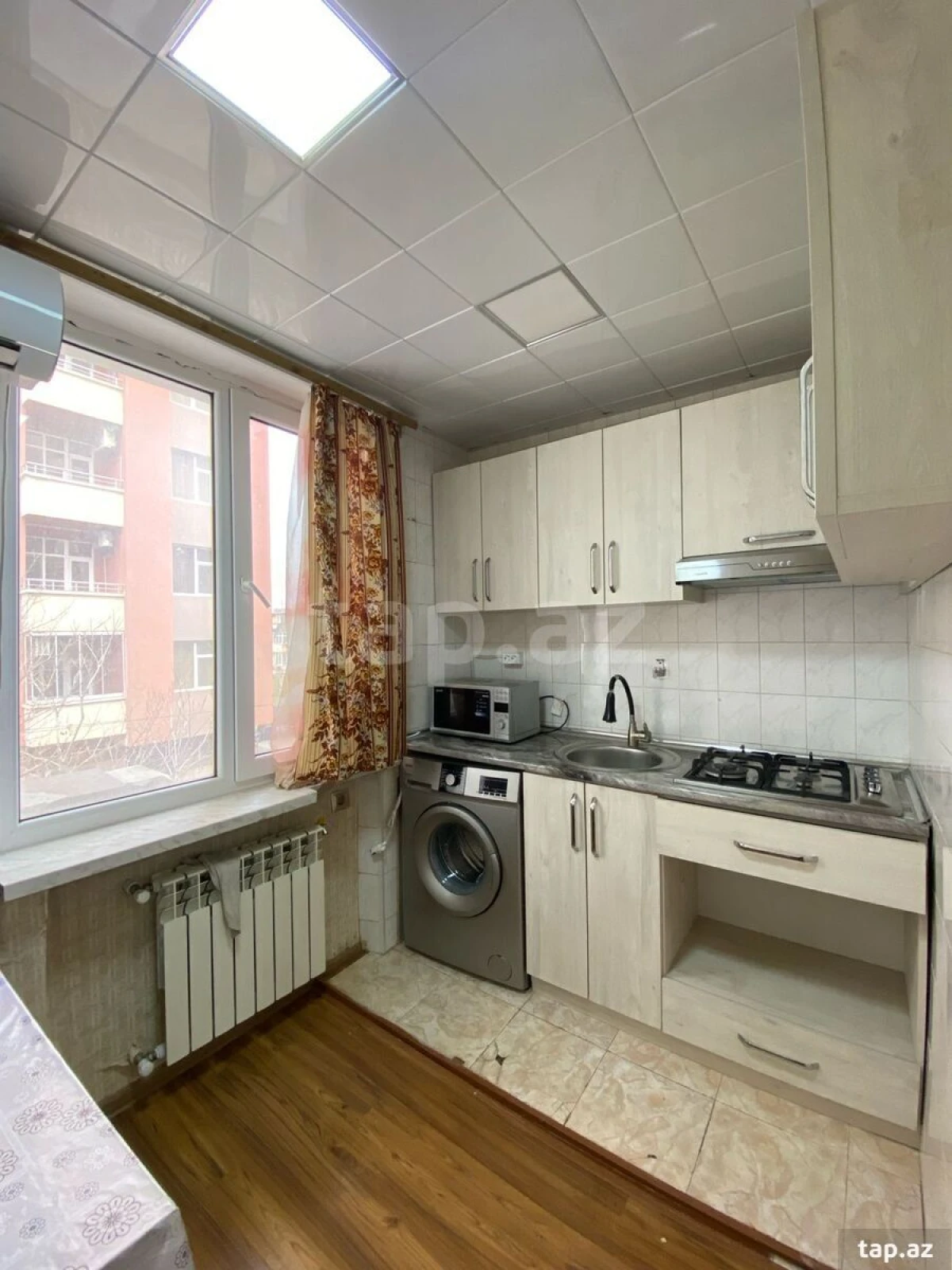 Kirayə verilir 3 otaqlı mənzil 65 m²