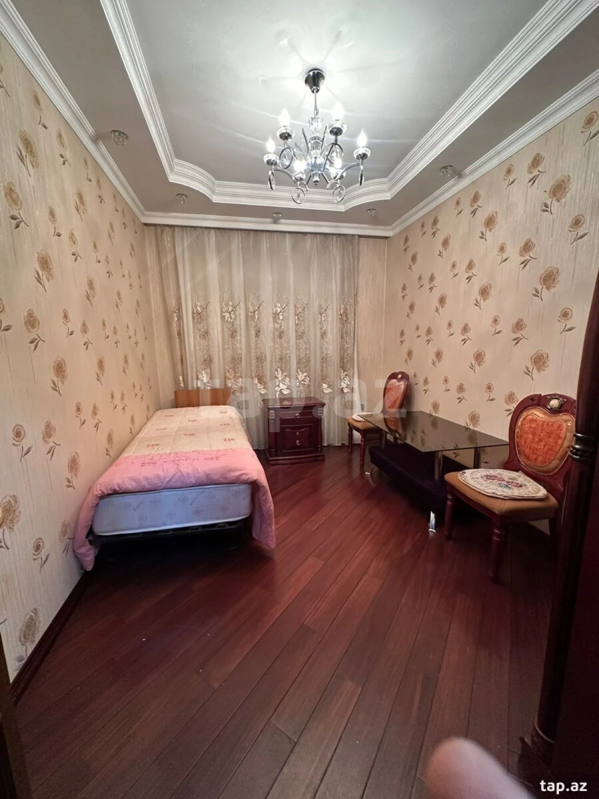 Kirayə verilir 4 otaqlı mənzil 100 m²