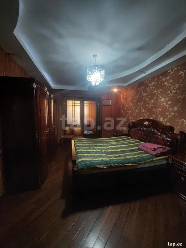 Kirayə verilir 4 otaqlı mənzil 100 m²