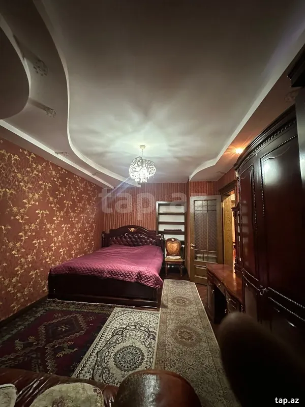 Kirayə verilir 4 otaqlı mənzil 100 m²