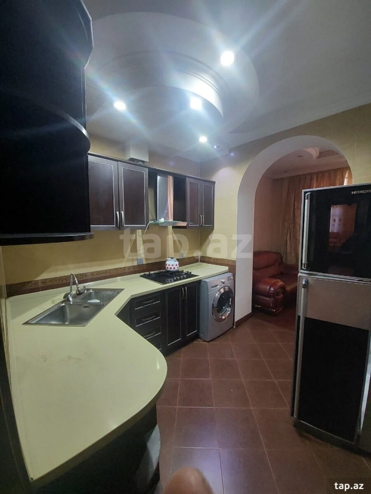 Kirayə verilir 4 otaqlı mənzil 100 m²