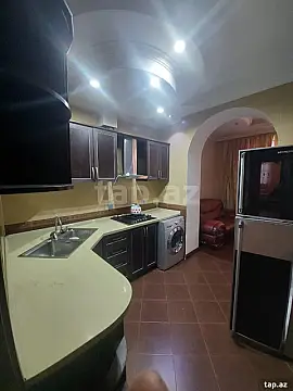 Kirayə verilir 4 otaqlı mənzil 100 m²