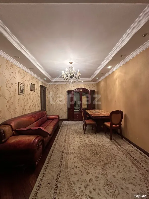 Kirayə verilir 4 otaqlı mənzil 100 m²