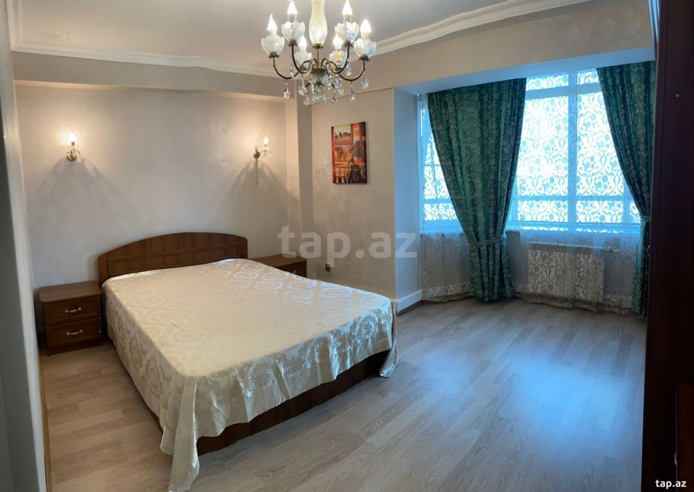 Kirayə verilir 3 otaqlı mənzil 120 m²
