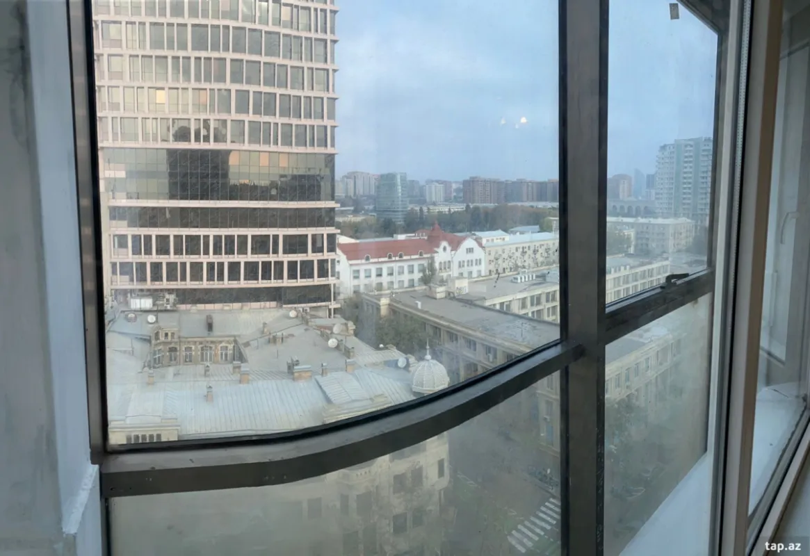 Kirayə verilir 3 otaqlı mənzil 120 m²