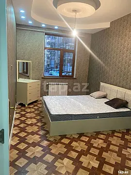 Kirayə verilir 3 otaqlı yeni tikili 100 m²