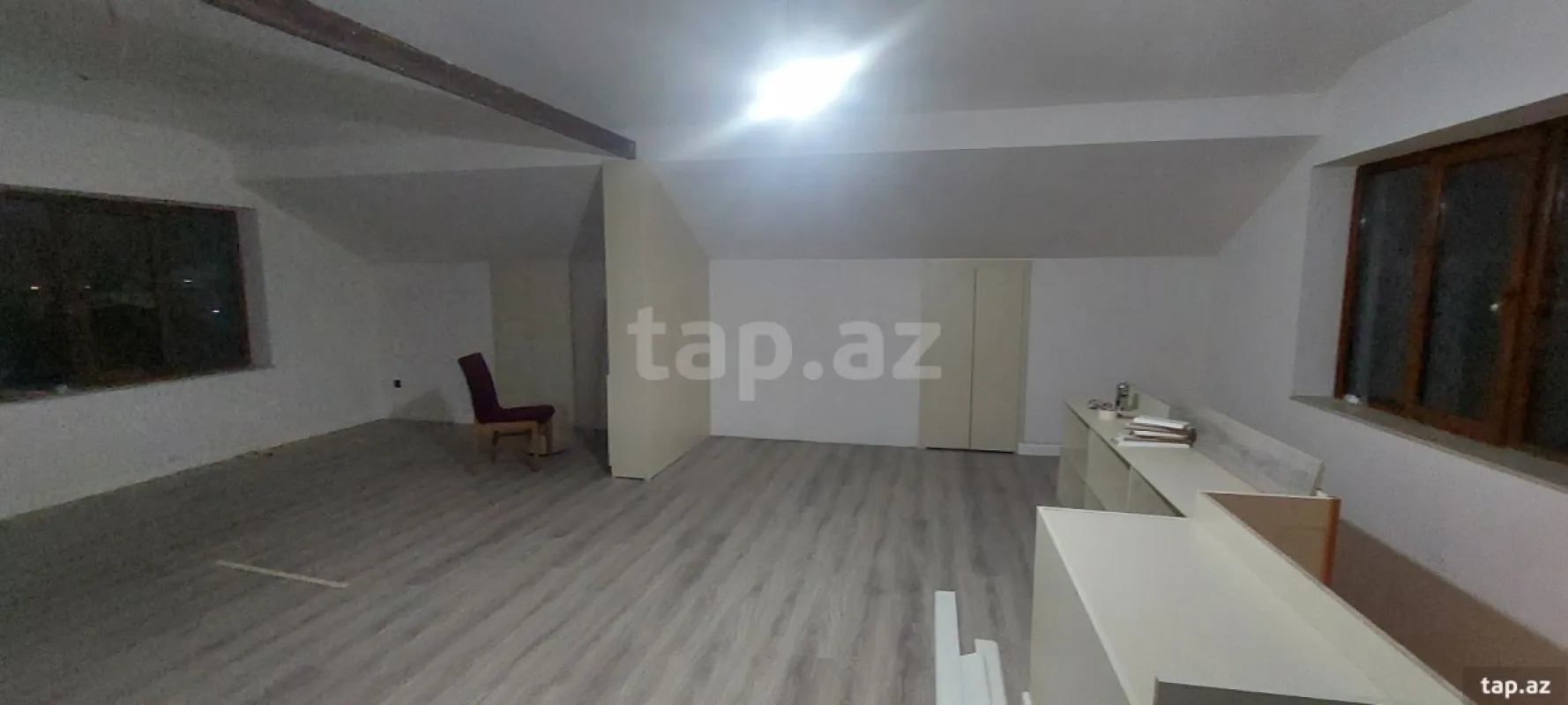 Satılır 5 otaqlı həyət evi