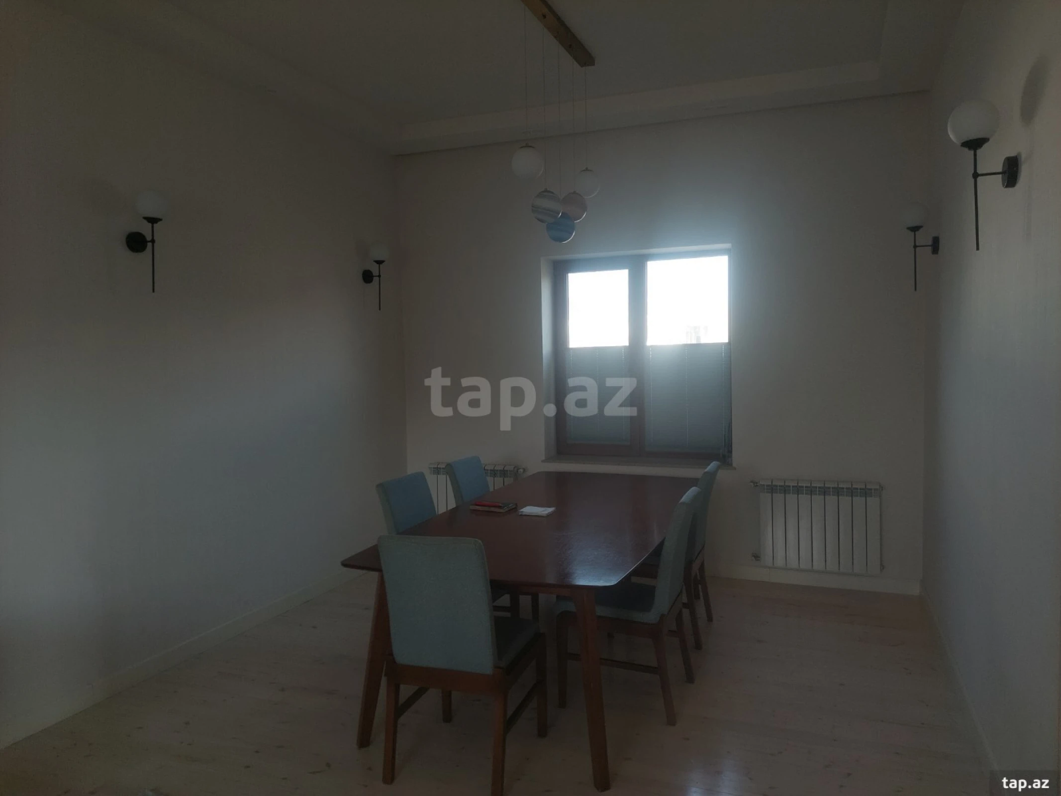 Satılır 5 otaqlı həyət evi