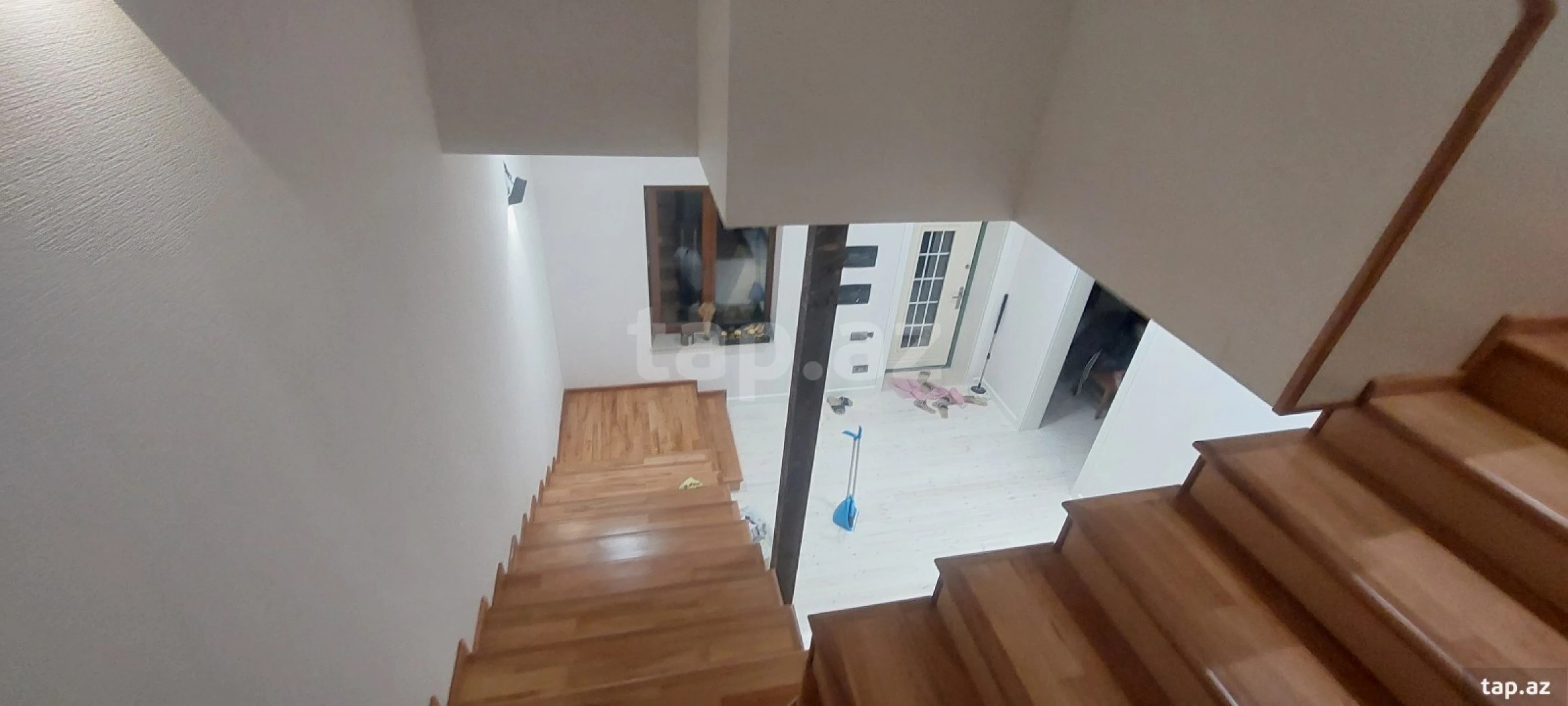 Satılır 5 otaqlı həyət evi