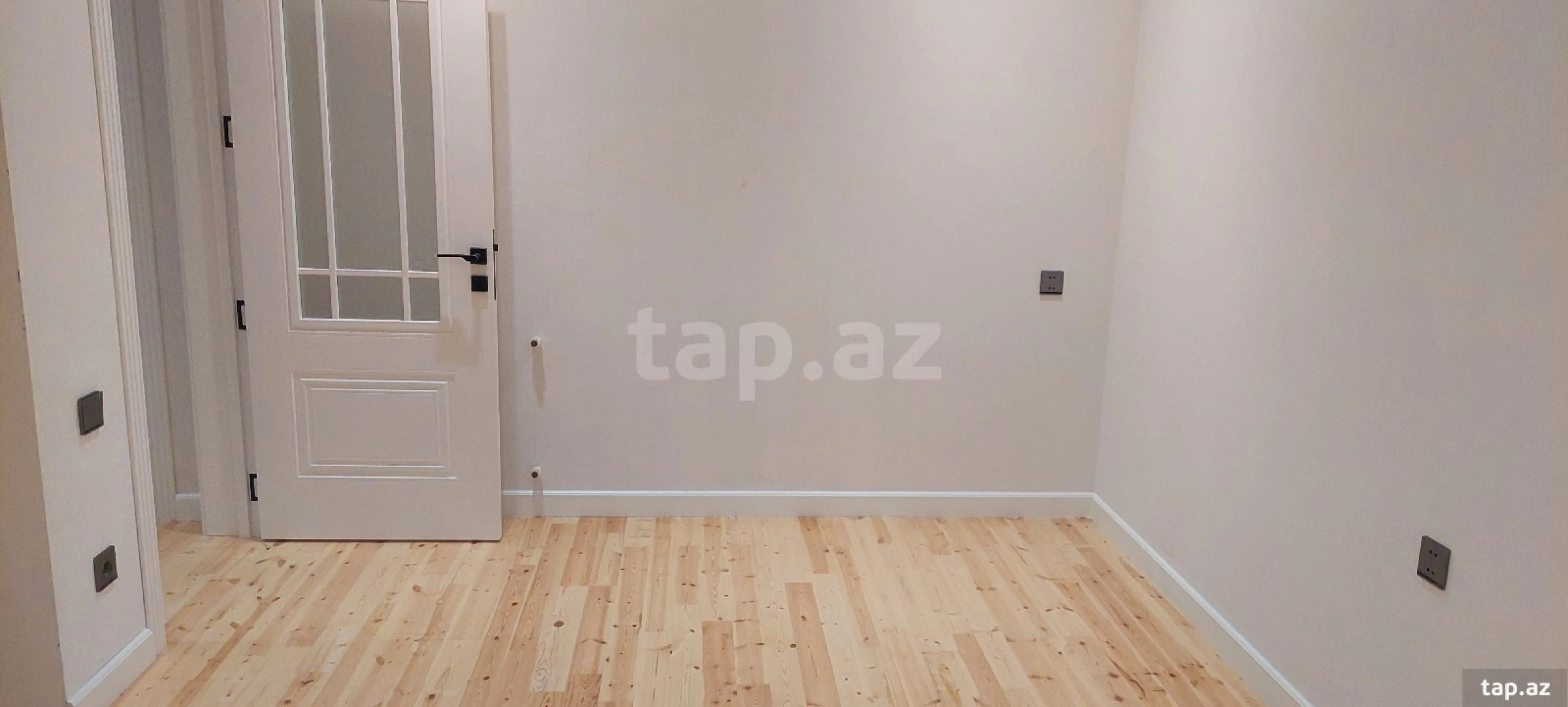 Satılır 5 otaqlı həyət evi