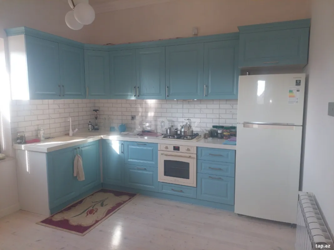 Satılır 5 otaqlı həyət evi