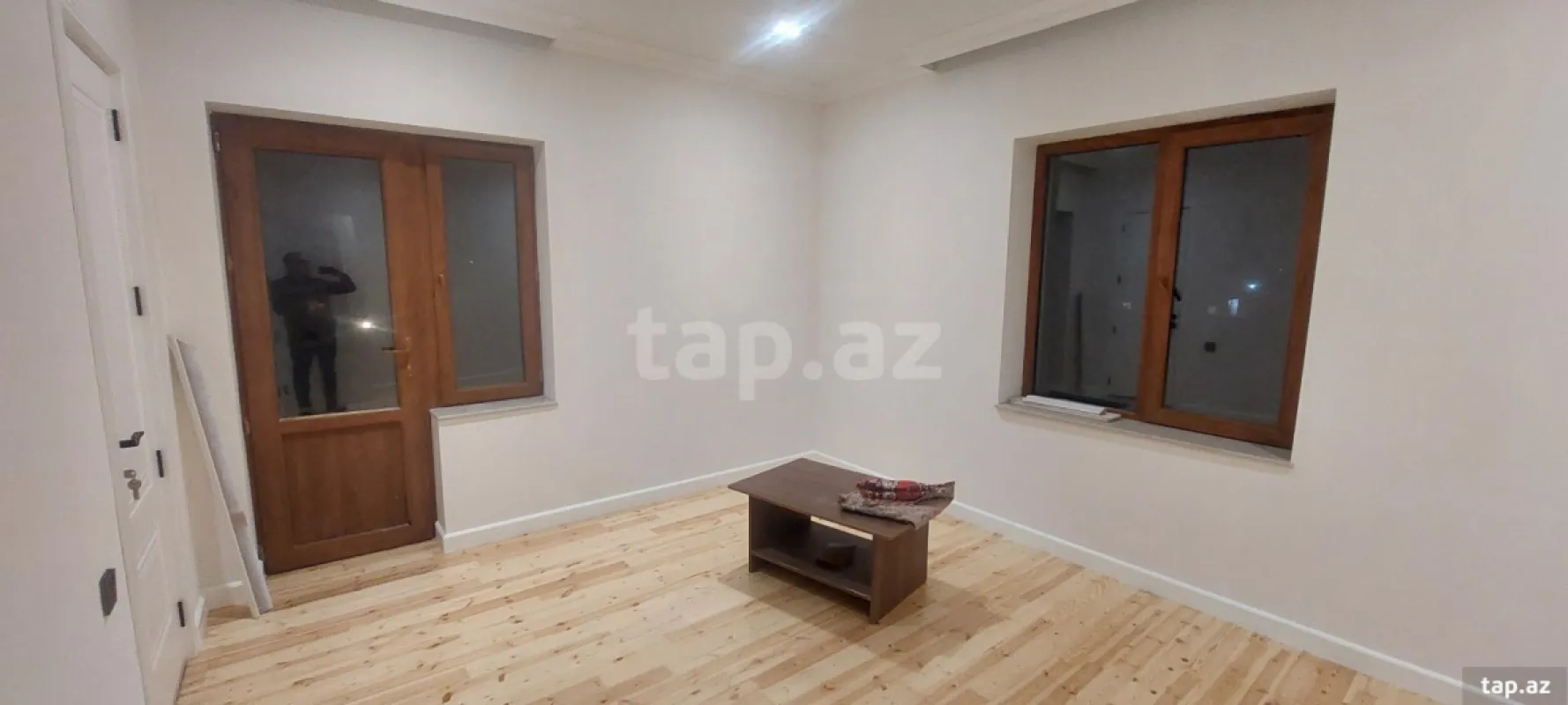 Satılır 5 otaqlı həyət evi