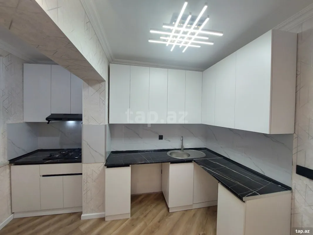 Satılır 3 otaqlı mənzil 88 m²