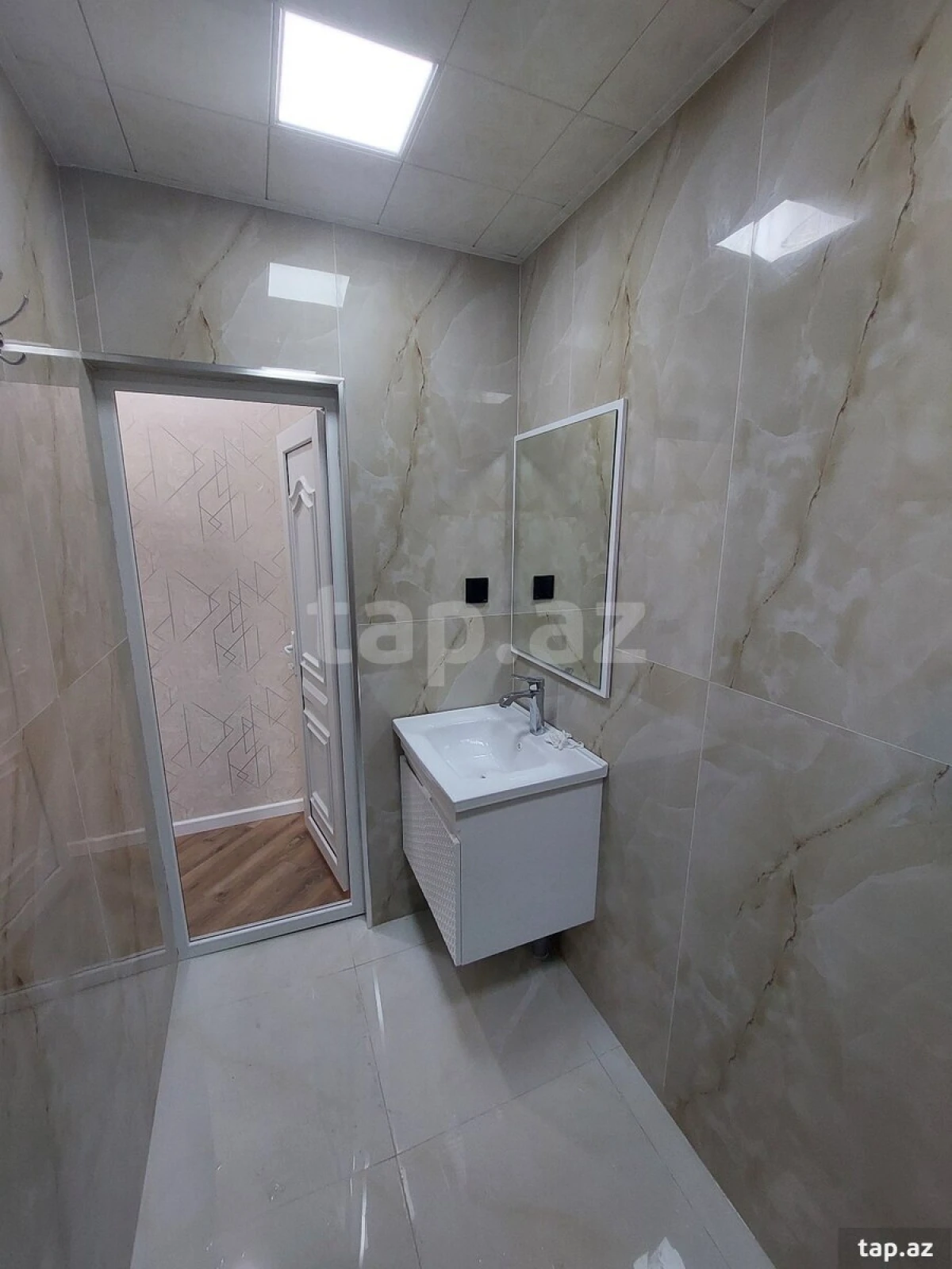 Satılır 3 otaqlı mənzil 88 m²