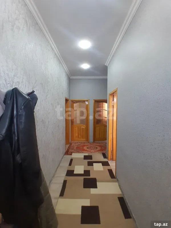 Satılır 3 otaqlı həyət evi