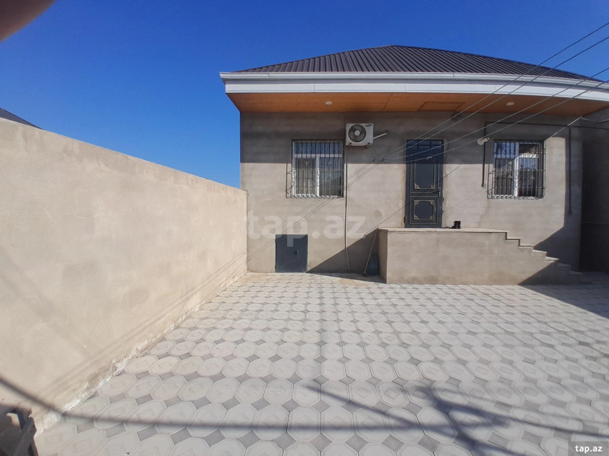 Satılır 3 otaqlı həyət evi