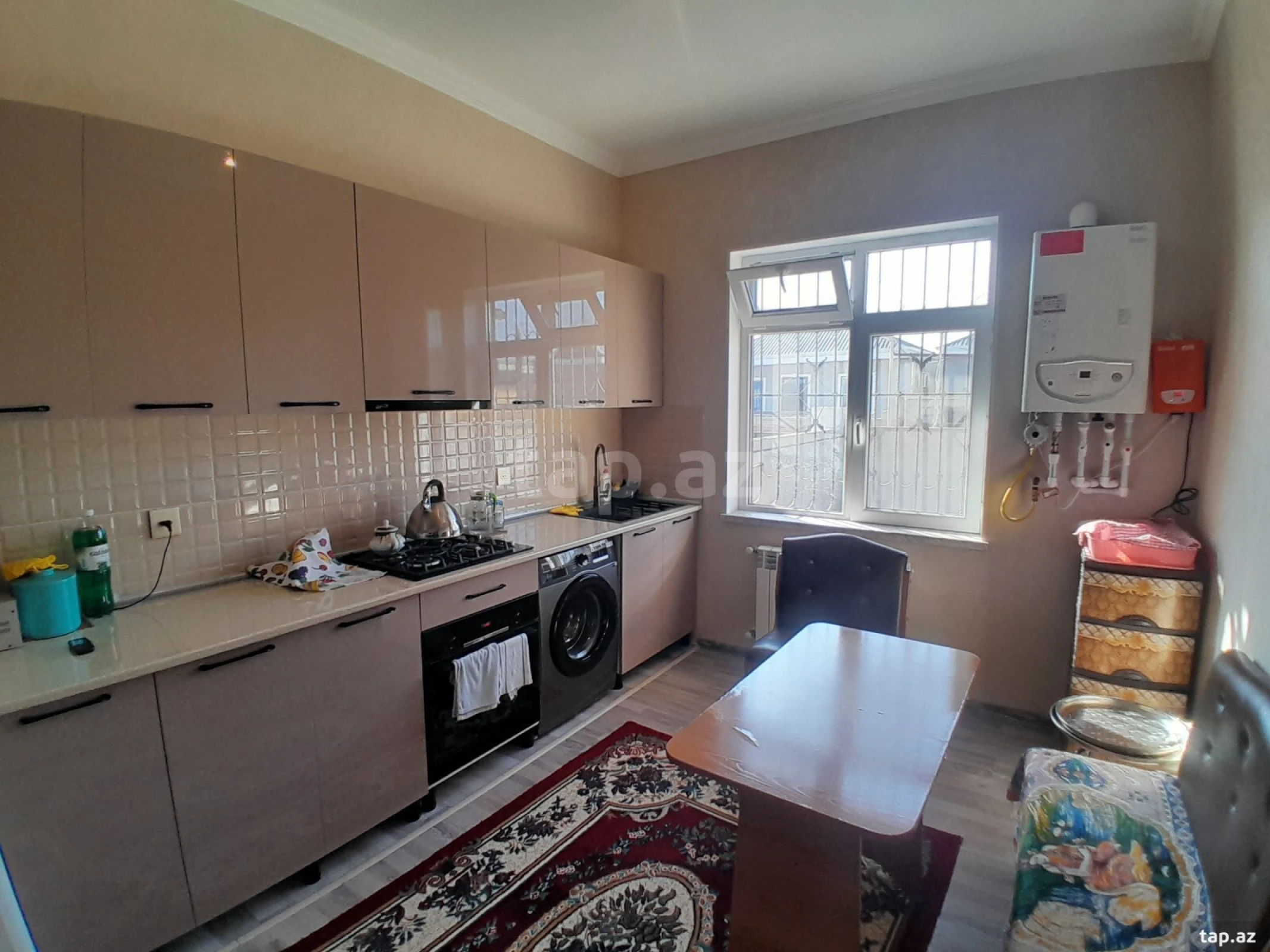 Satılır 3 otaqlı həyət evi