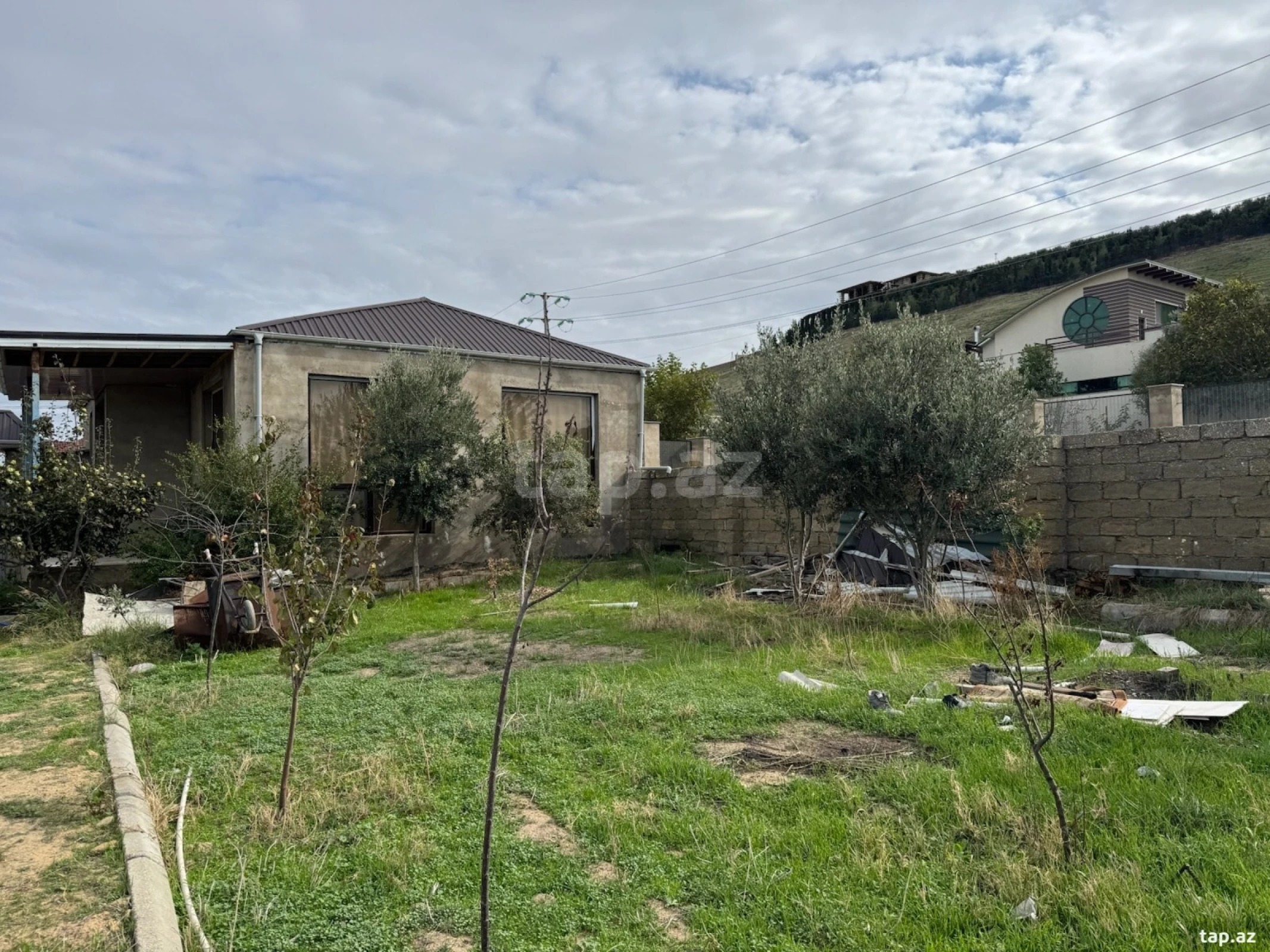 Satılır 2 otaqlı həyət evi