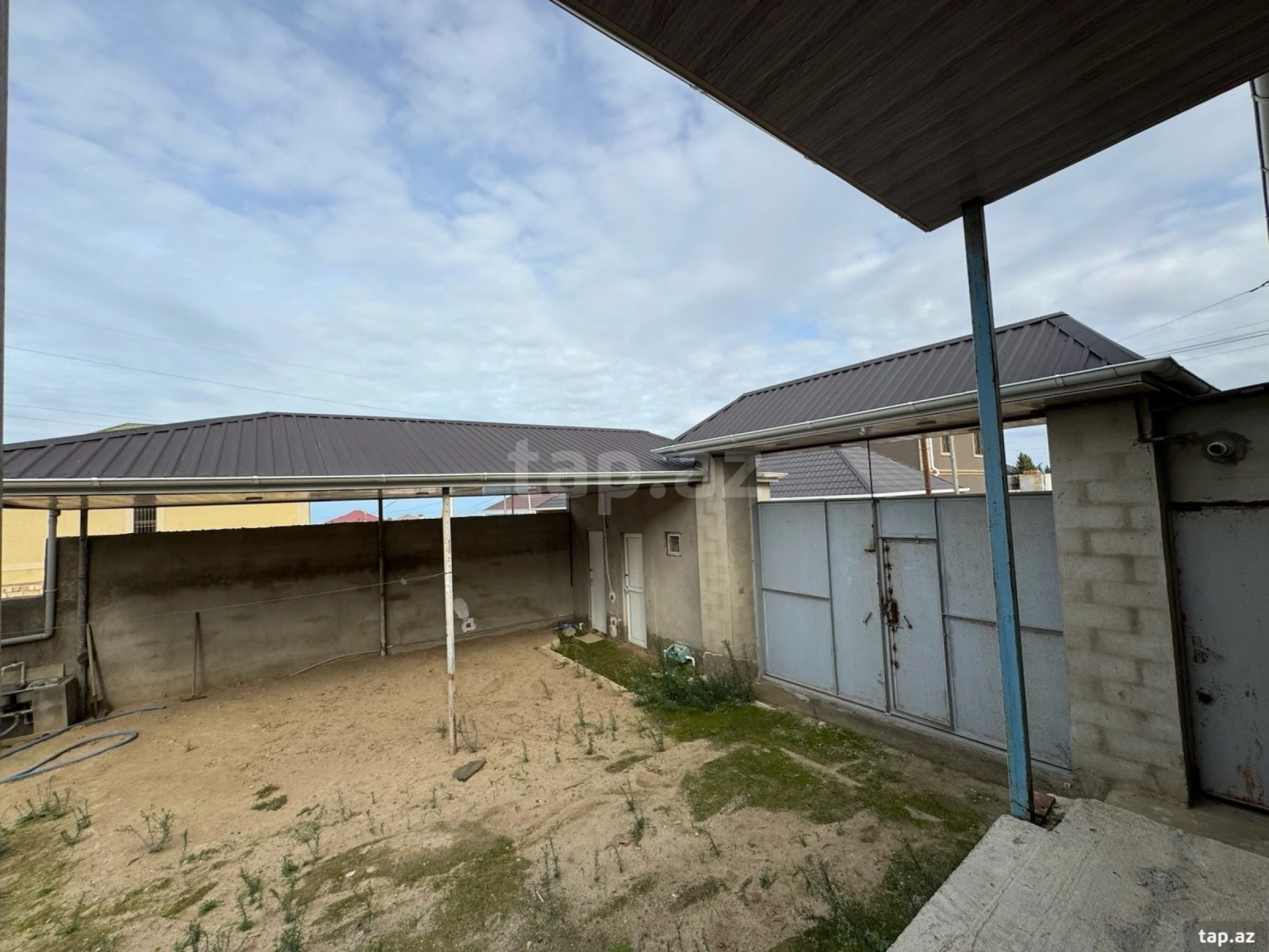 Satılır 2 otaqlı həyət evi