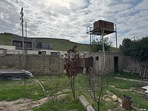 Satılır 2 otaqlı həyət evi