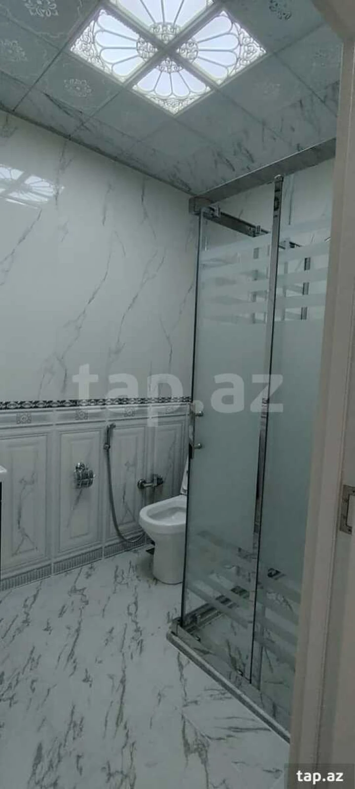Kirayə verilir 2 otaqlı yeni tikili 95 m²