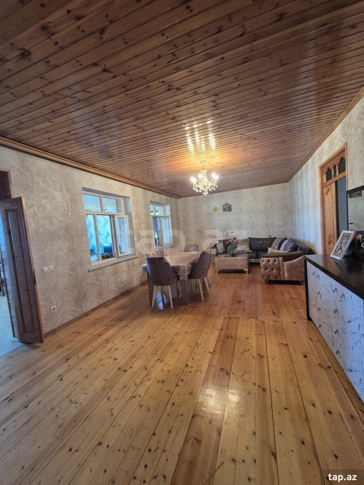 Satılır 5 otaqlı həyət evi