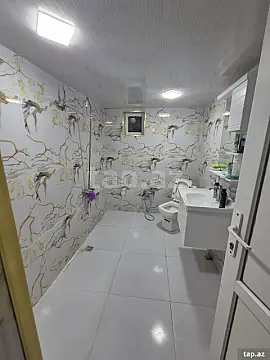 Satılır 5 otaqlı həyət evi