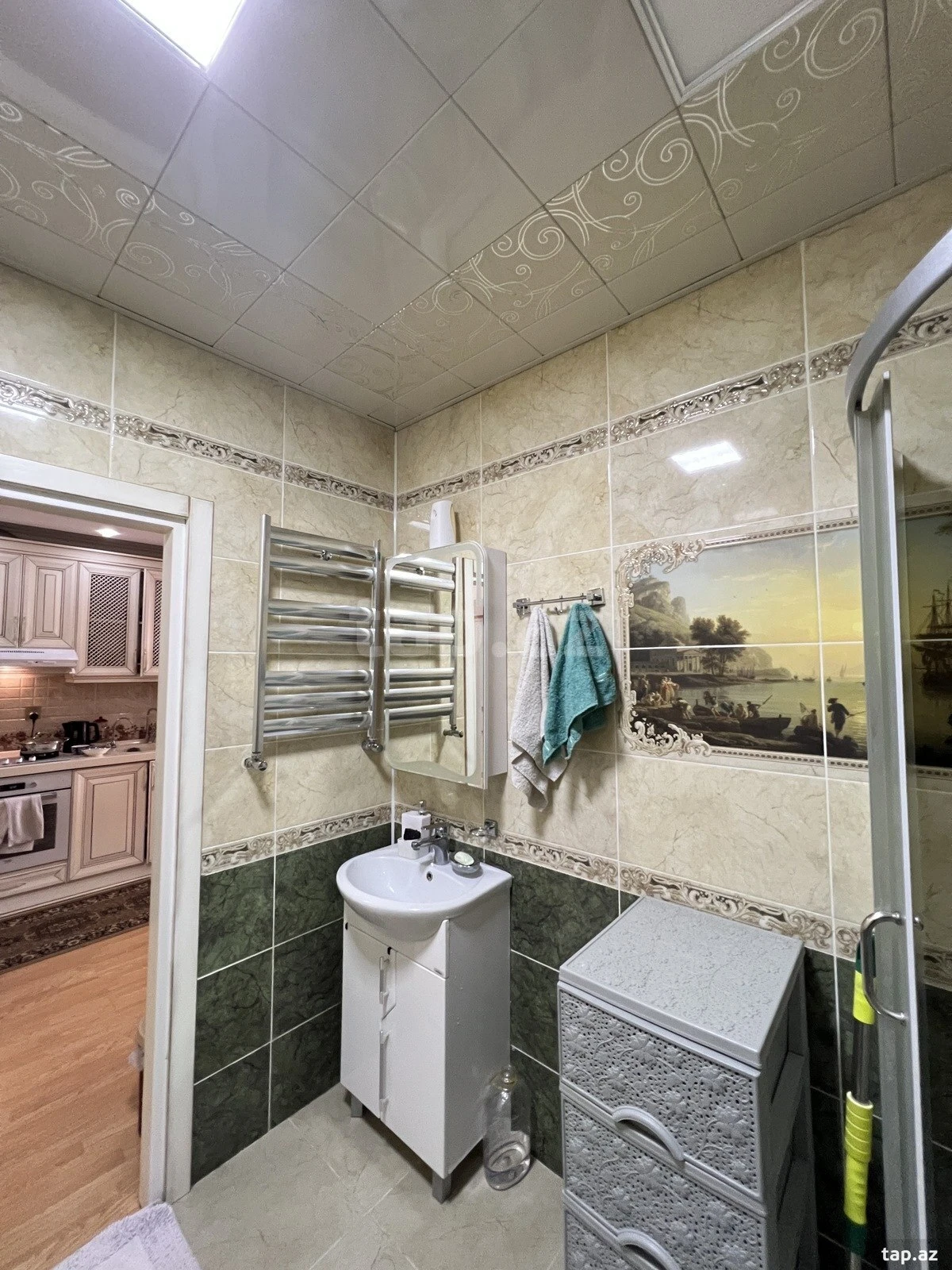 Satılır 3 otaqlı yeni tikili 75 m²