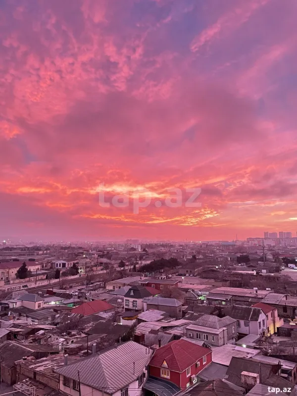 Satılır 3 otaqlı yeni tikili 75 m²