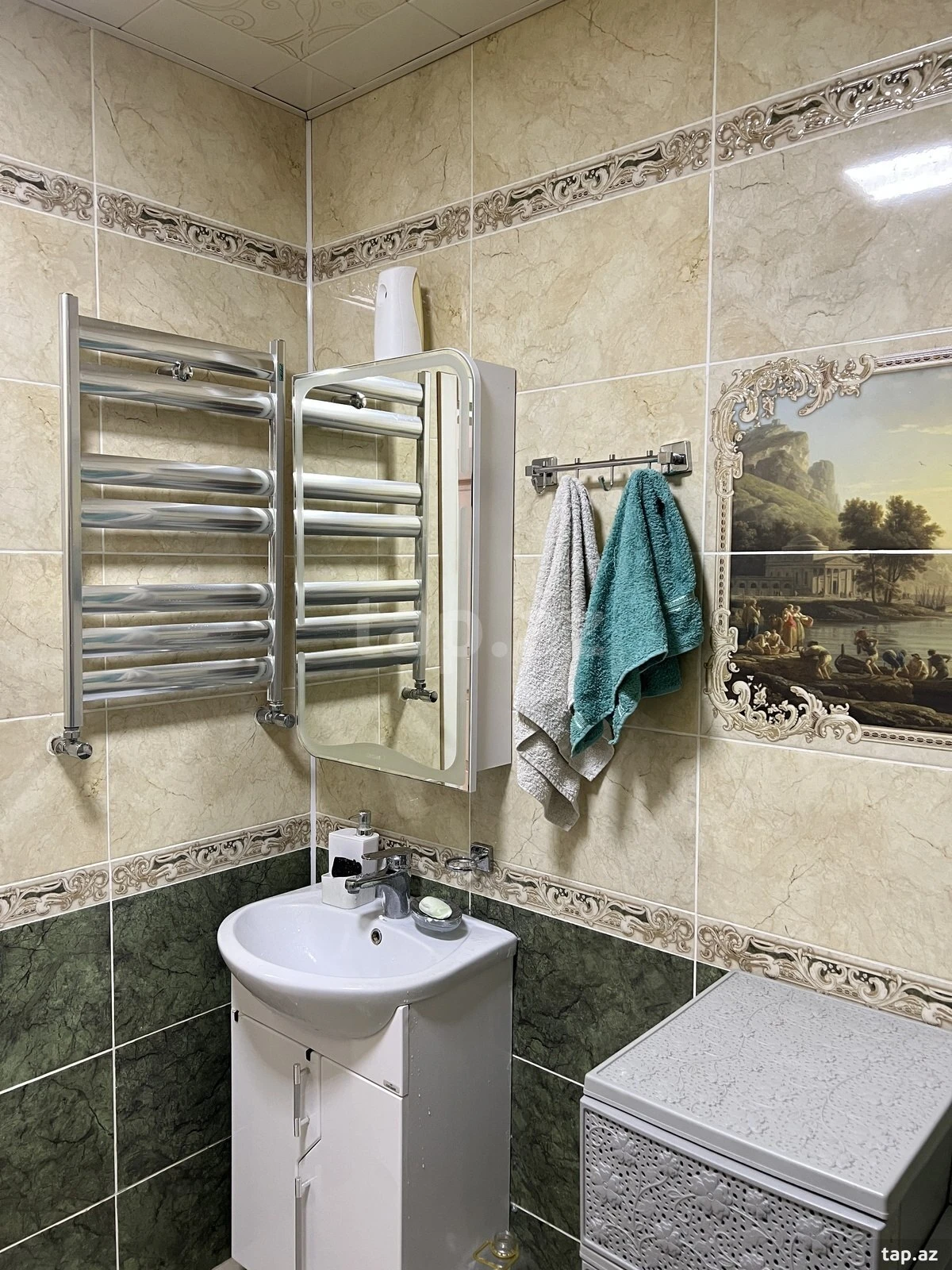 Satılır 3 otaqlı yeni tikili 75 m²