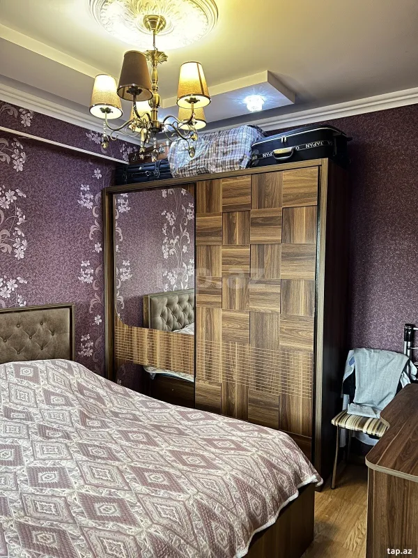 Satılır 3 otaqlı yeni tikili 75 m²