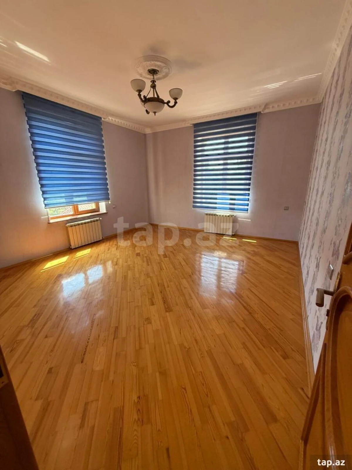 Satılır 6 otaqlı həyət evi