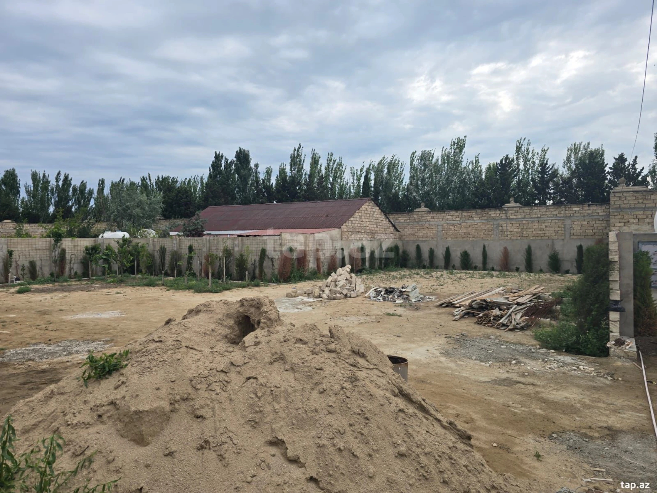 Satılır torpaq sahəsi