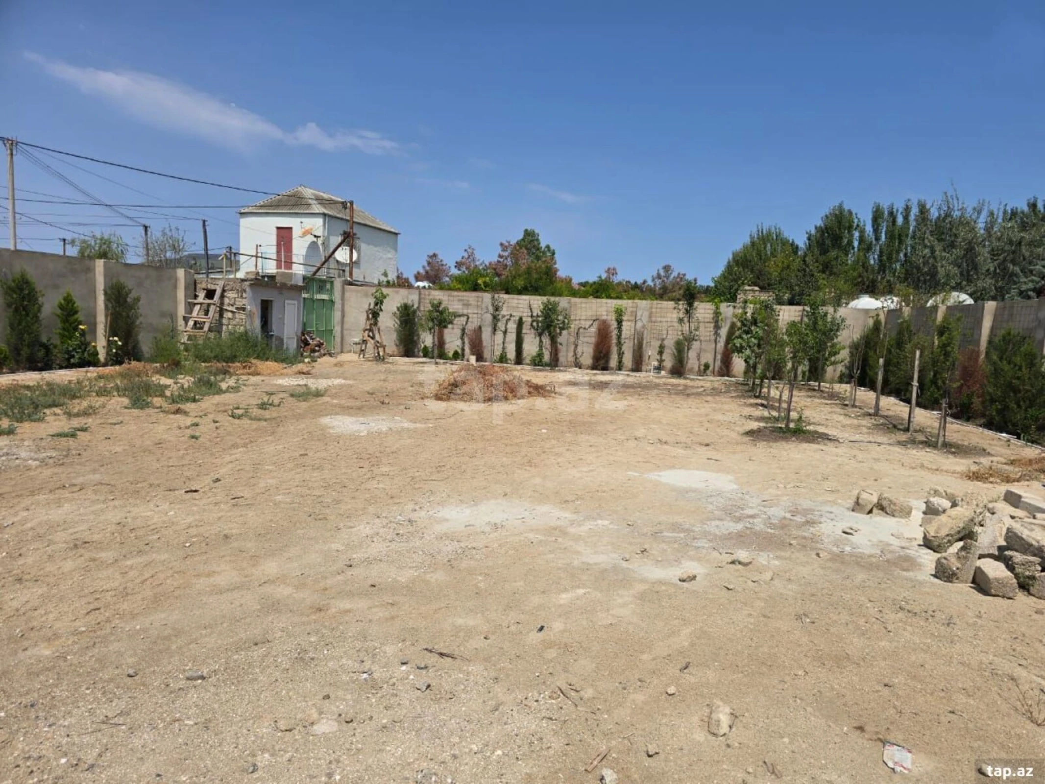 Satılır torpaq sahəsi