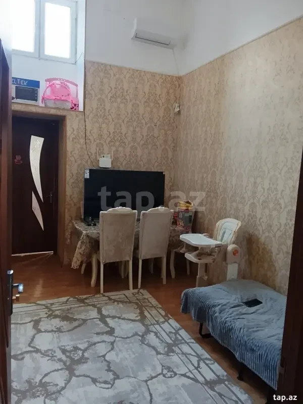 Satılır 2 otaqlı həyət evi 60 m²