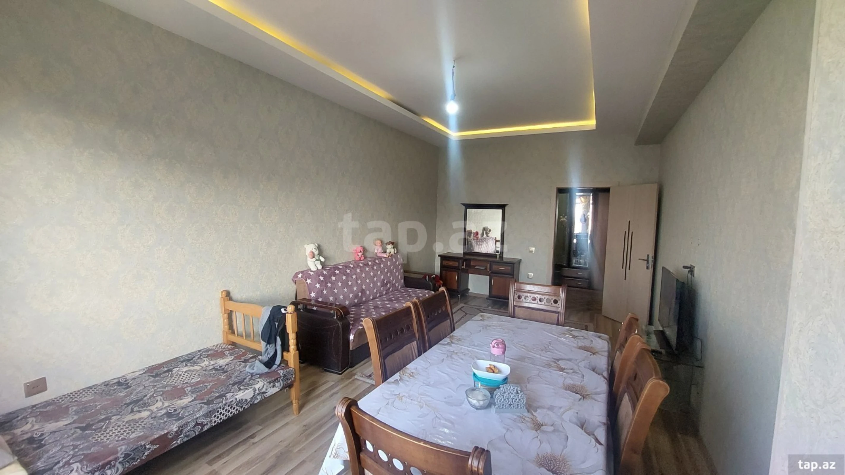 Satılır 2 otaqlı yeni tikili 75.5 m²
