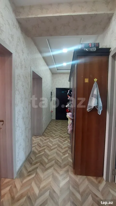 Satılır 2 otaqlı yeni tikili 75.5 m²