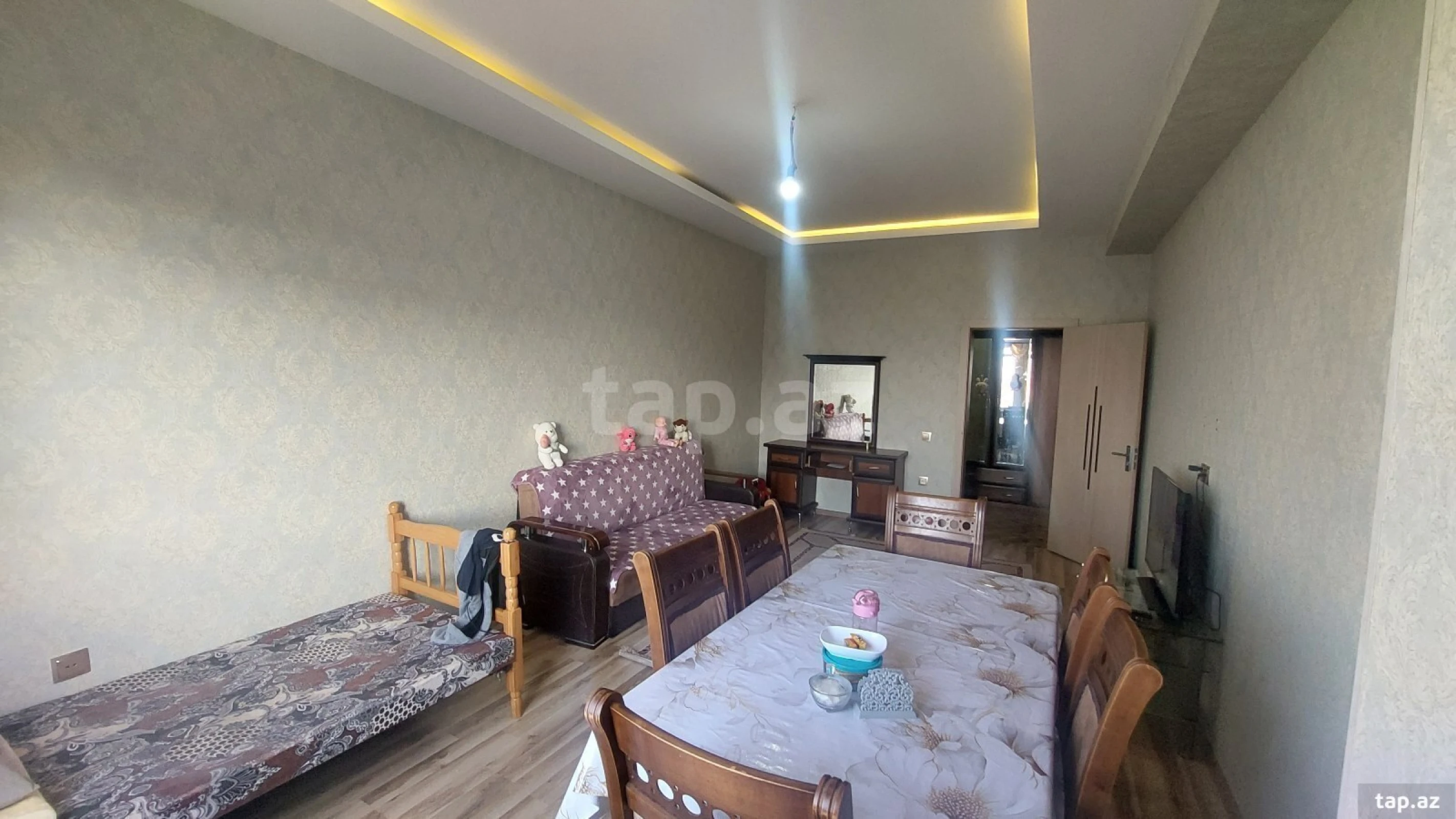 Satılır 2 otaqlı yeni tikili 75.5 m²